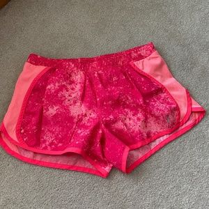 WOMAN’S Old Navy Running Shorts SIZE S